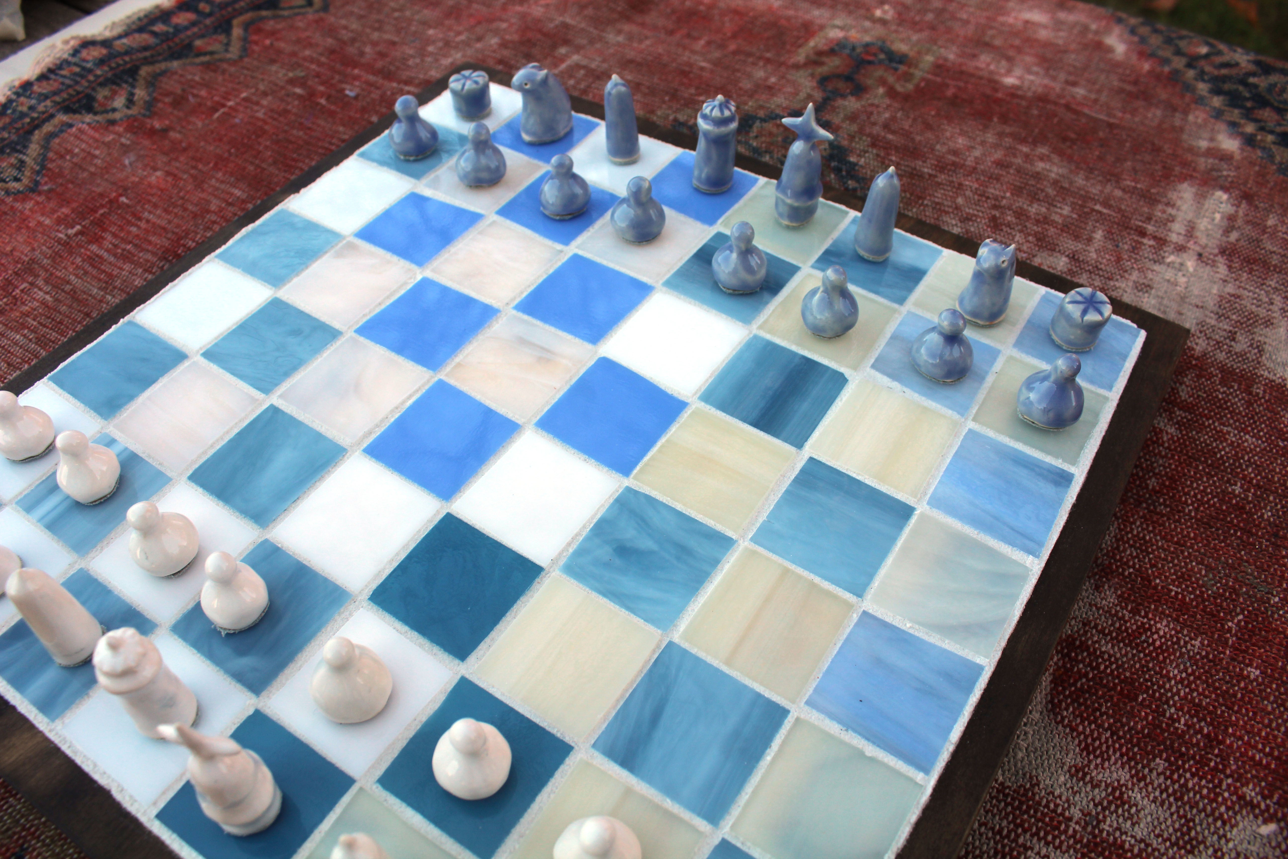 Play Chess | Light Blue/White